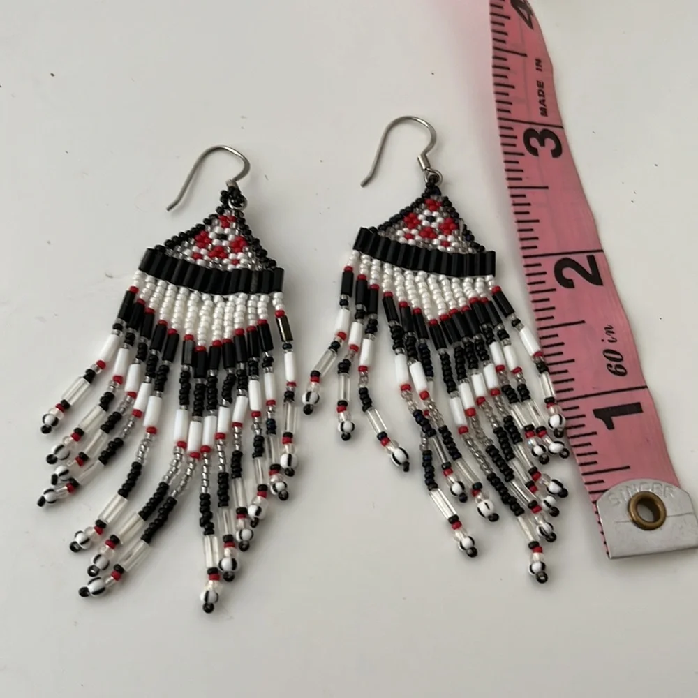 Beaded earrings - Picture 4 of 4